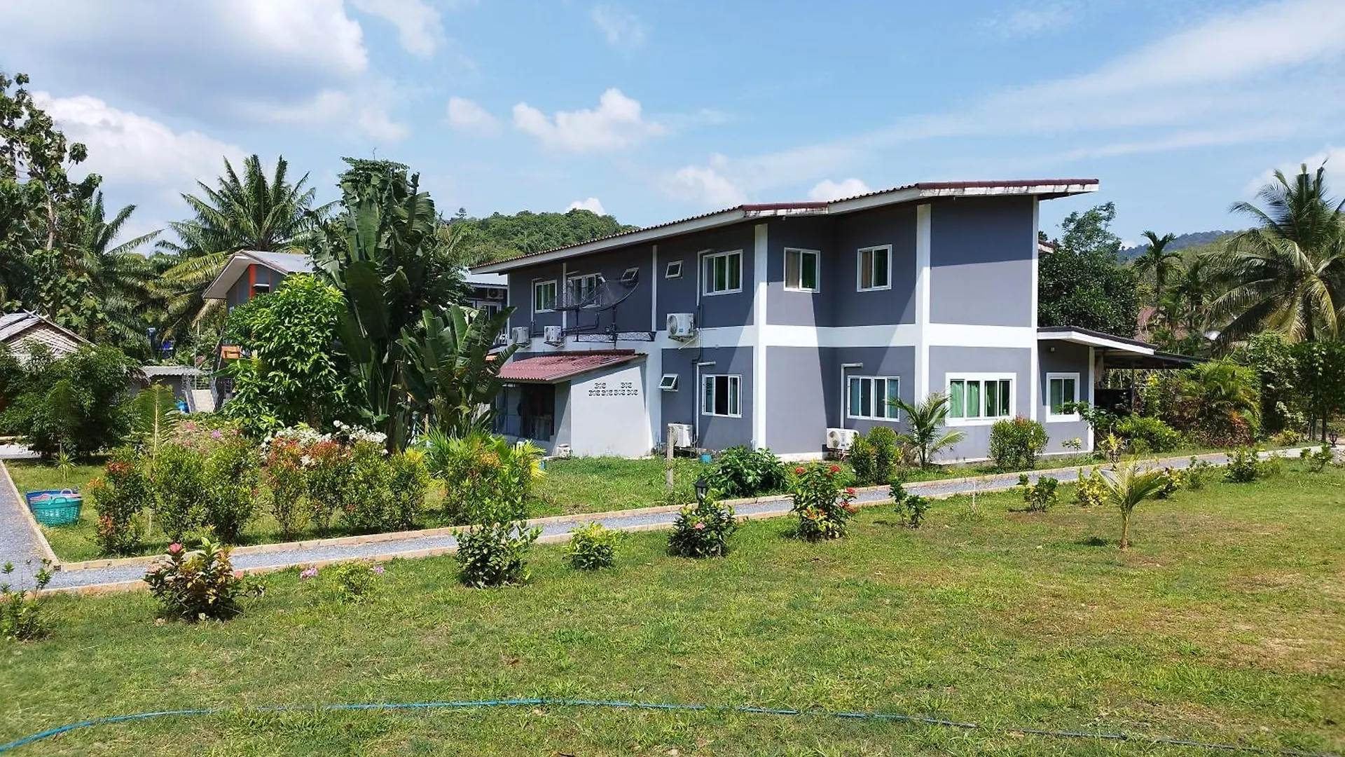 Palm Garden House Apartment Koh Lanta Thailand